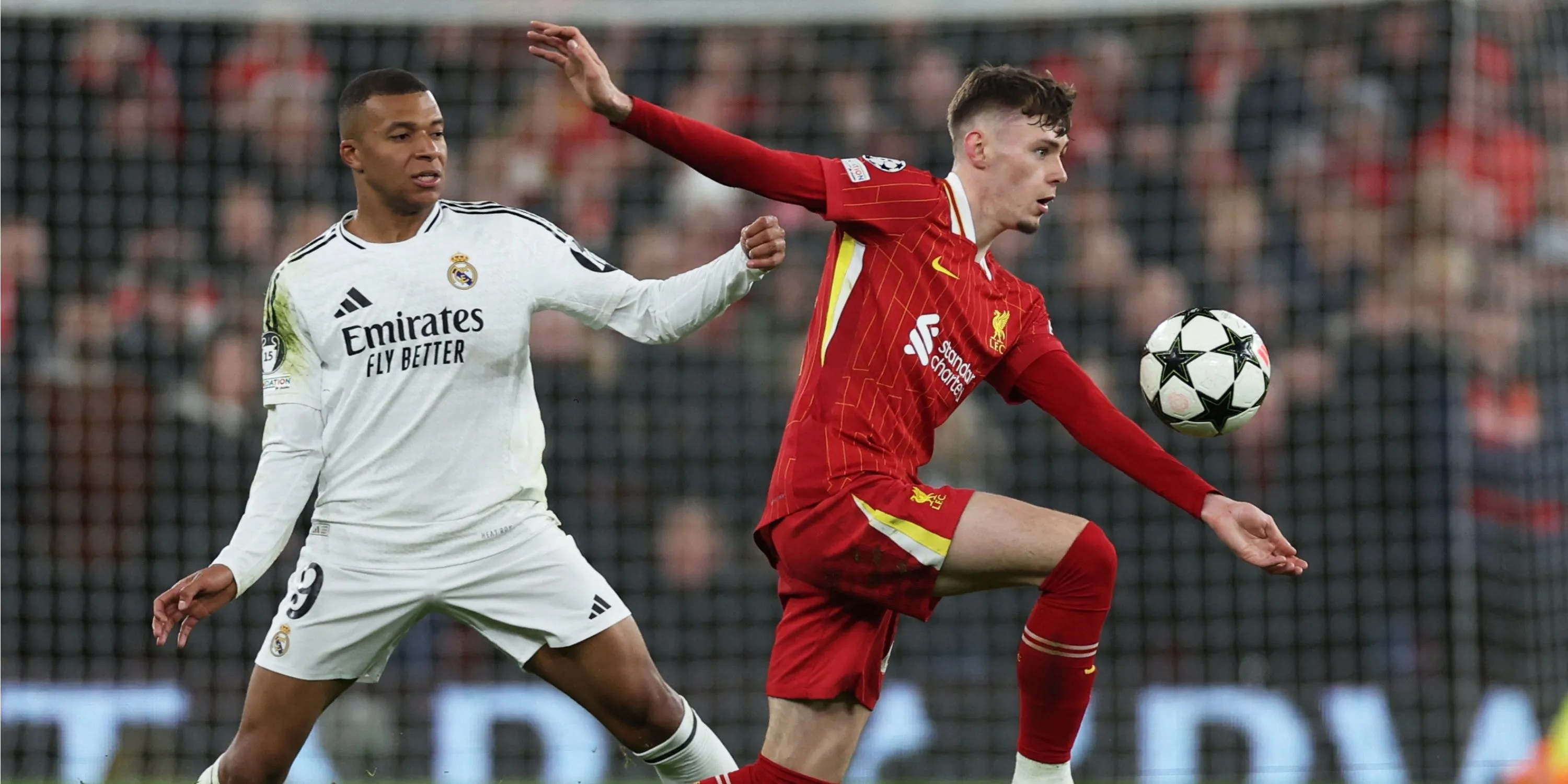 Conor Bradley của Liverpool thi đấu