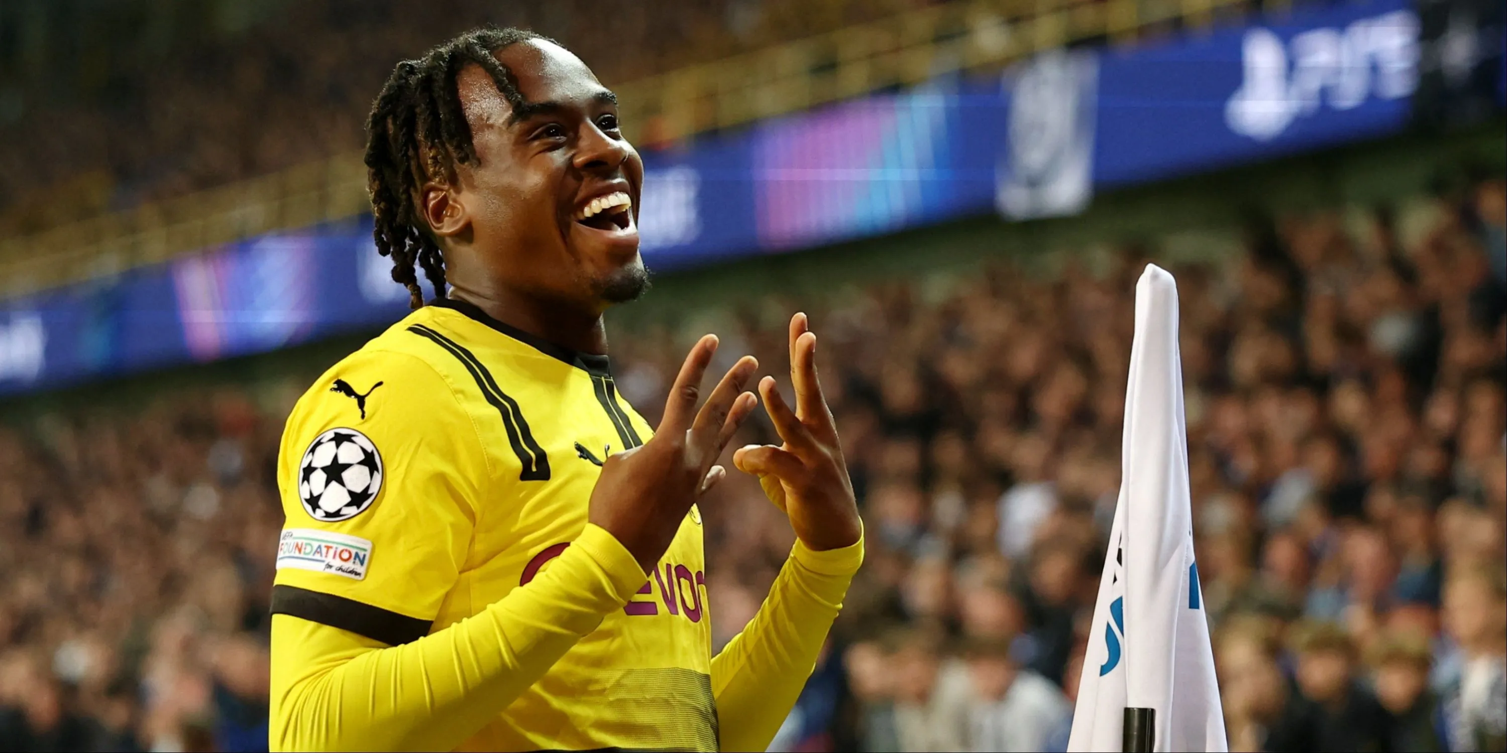 Jamie Gittens trong màu áo Borussia Dortmund