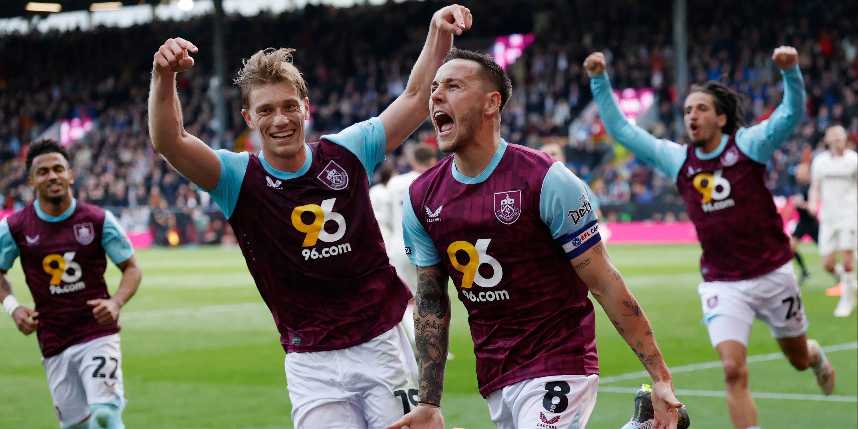 Màn trình diễn ấn tượng của Josh Brownhill giúp Burnley thăng hạng