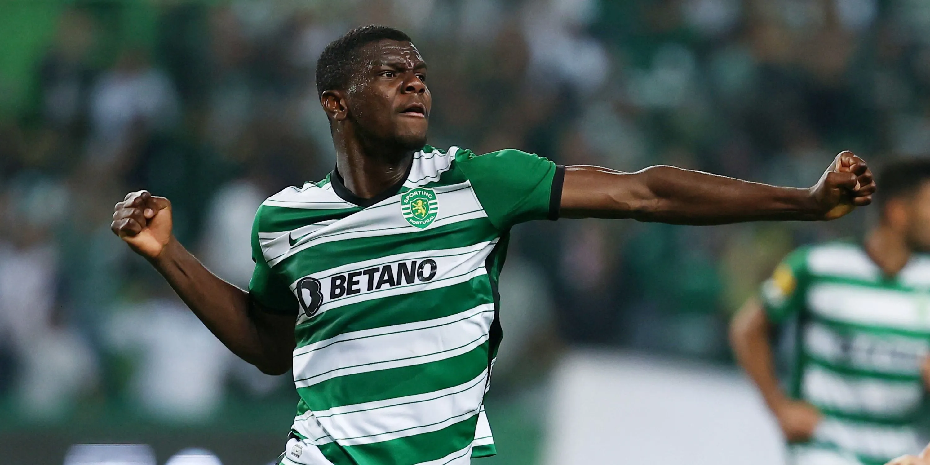 Trung vệ Ousmane Diomande, mục tiêu của Chelsea