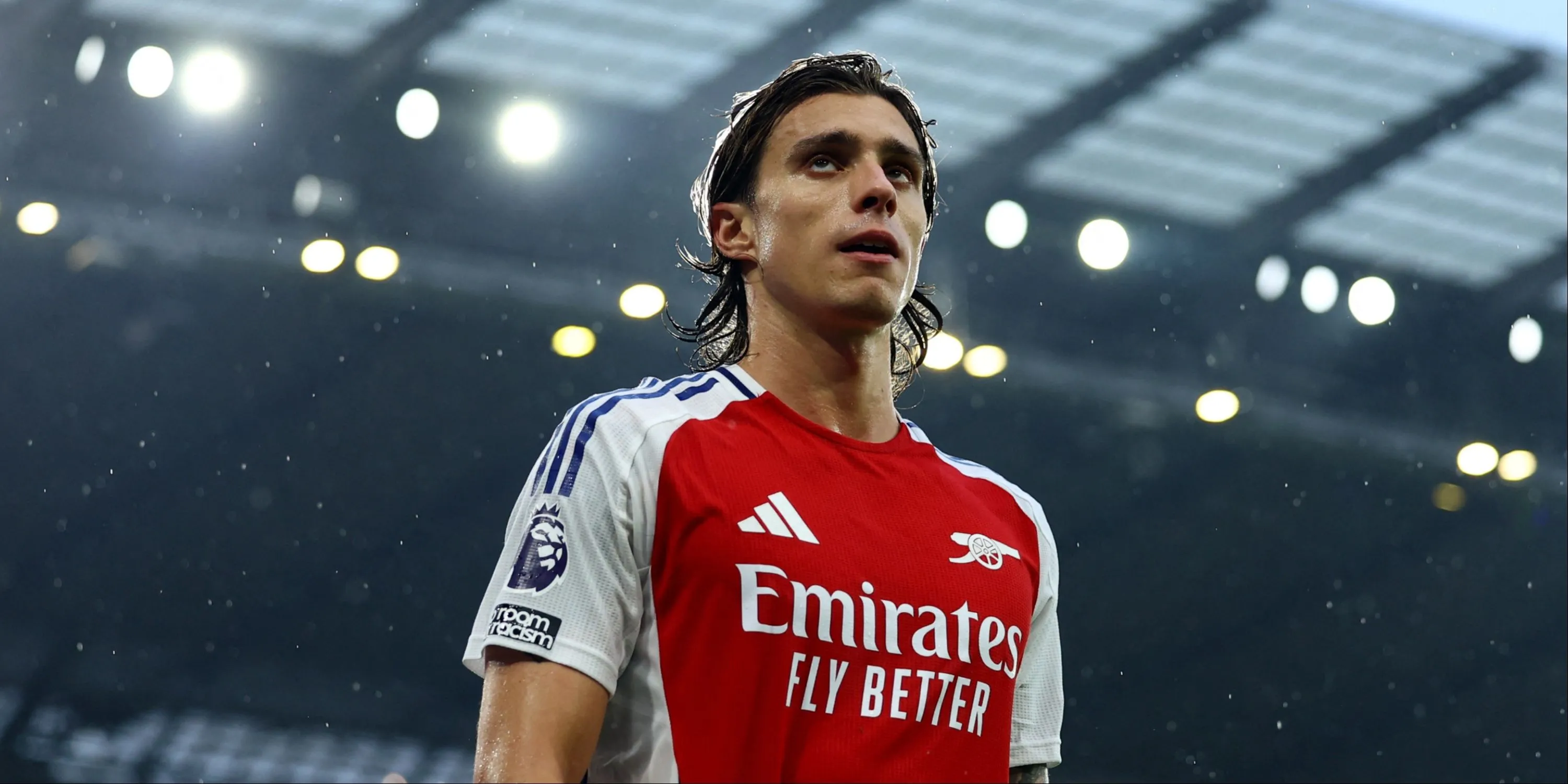 Tương lai của Riccardo Calafiori tại Arsenal đang bỏ ngỏ