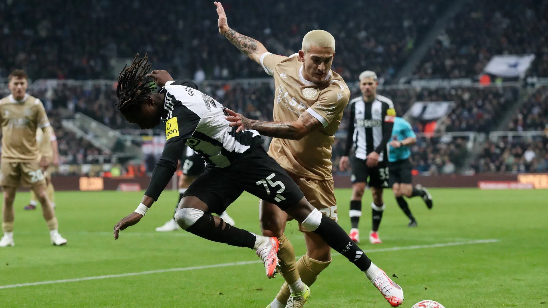 Danny Imray, cầu thủ trẻ tiềm năng của Crystal Palace và mục tiêu chuyển nhượng của Charlton