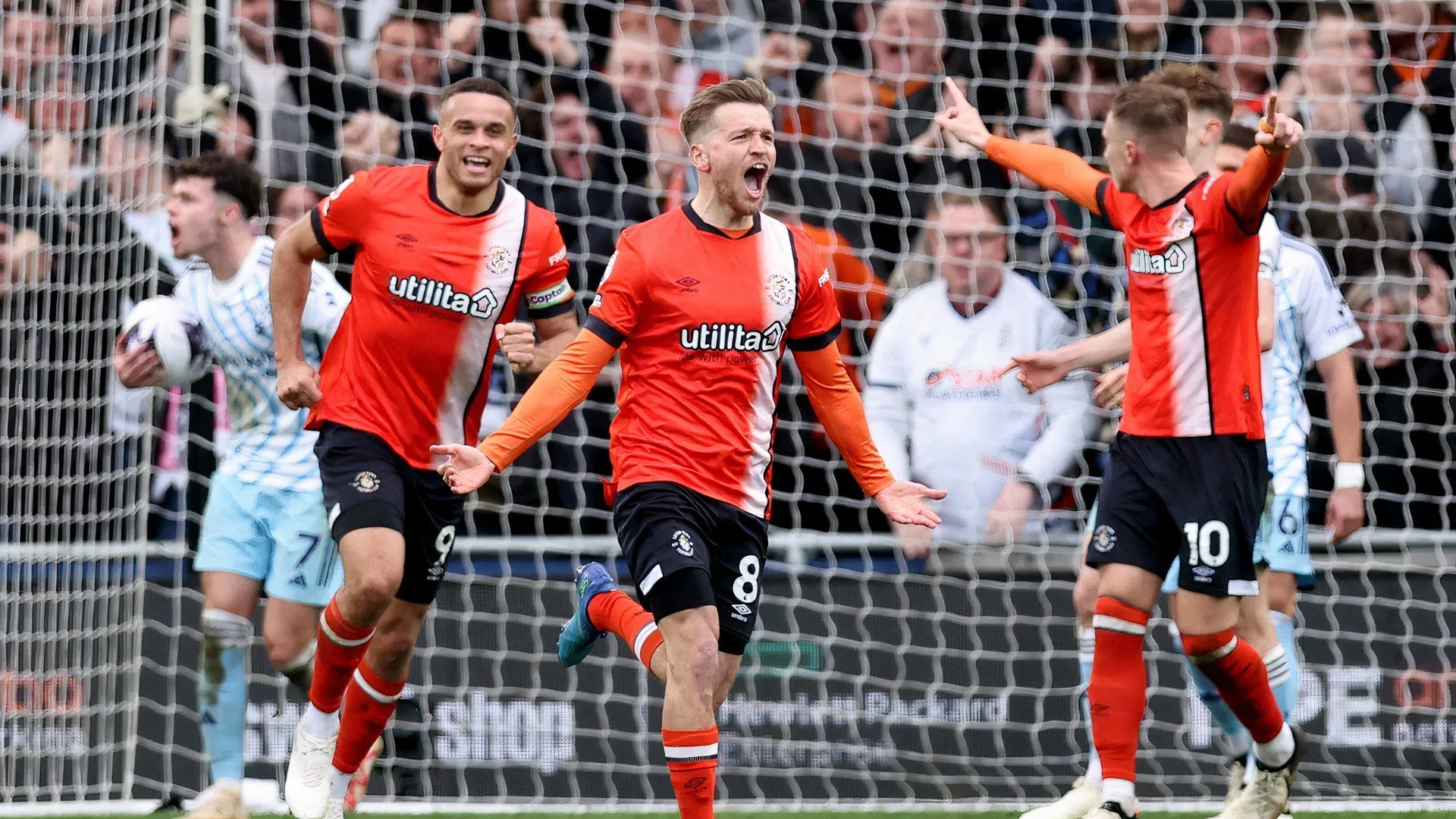 Luke Berry trong màu áo Cambridge United