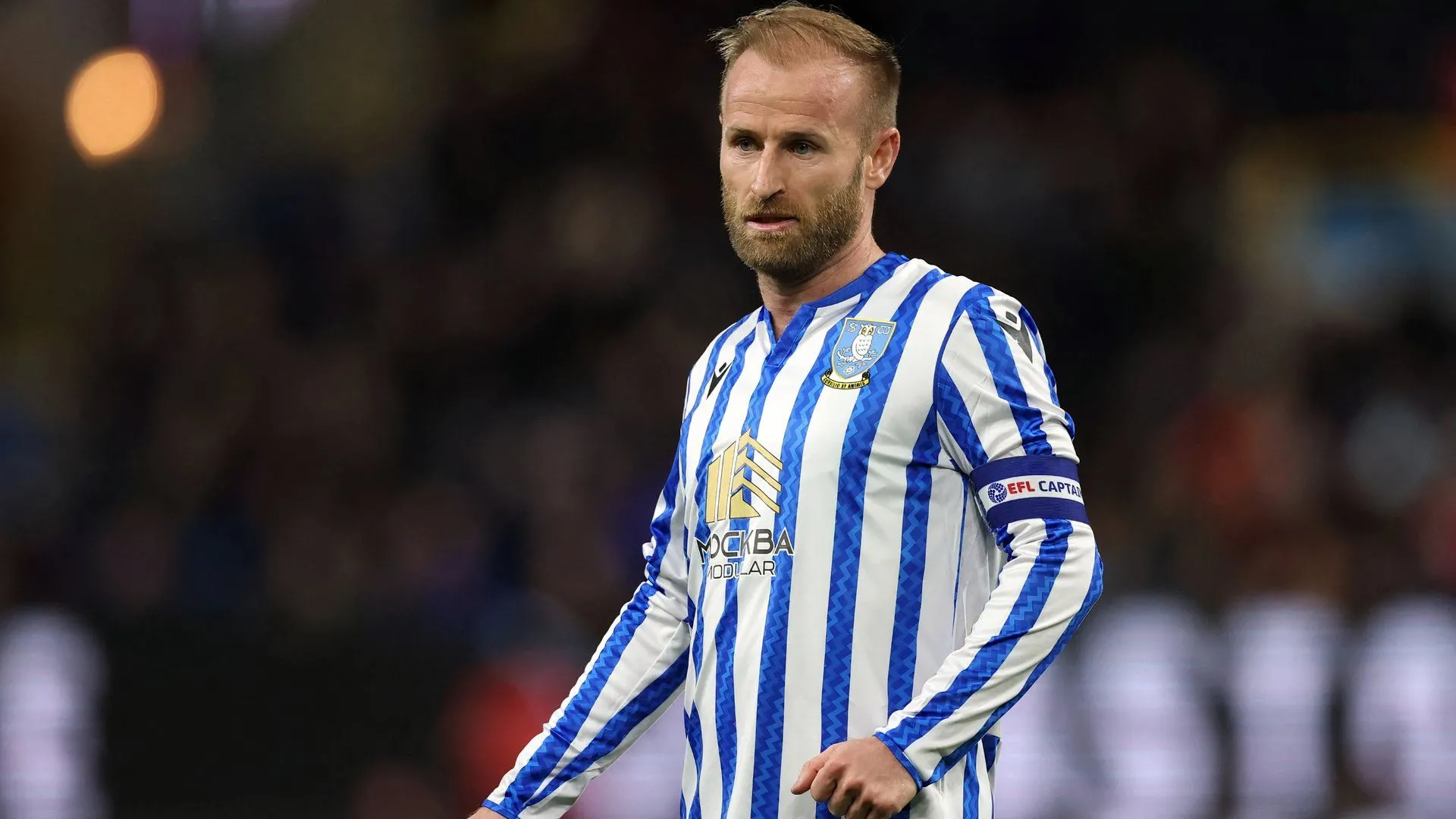 Tiền vệ Barry Bannan trong màu áo Sheffield Wednesday