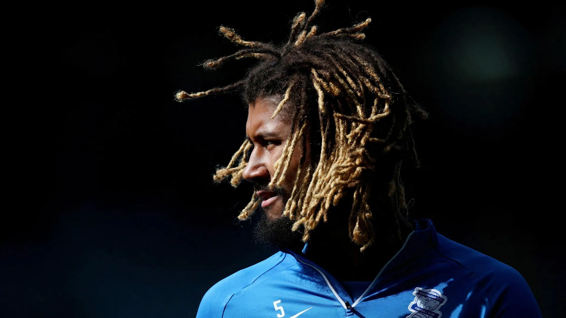 Trung vệ Dion Sanderson trong màu áo Birmingham City, mục tiêu chuyển nhượng của Derby County