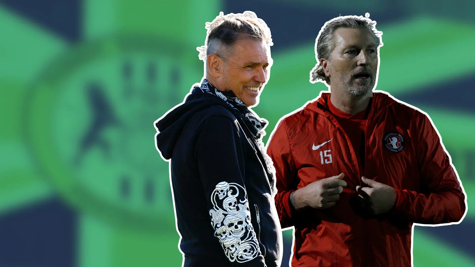 Robbie Savage cùng chủ tịch Dale Vince tại Forest Green Rovers, đánh dấu bước tiến sự nghiệp HLV