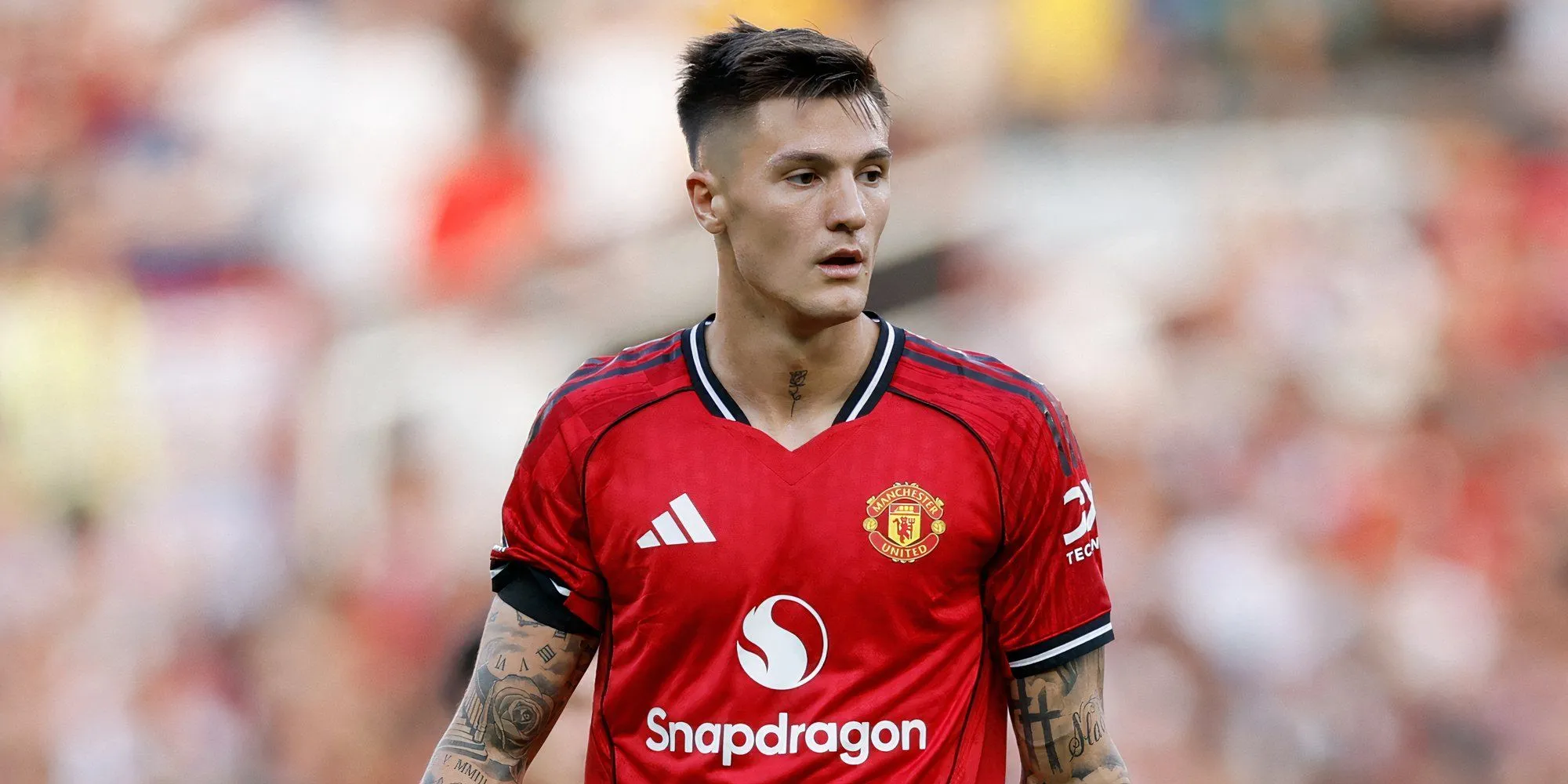 Tiền đạo Benjamin Sesko, một trong ba mũi nhọn trên hàng công của Manchester United.